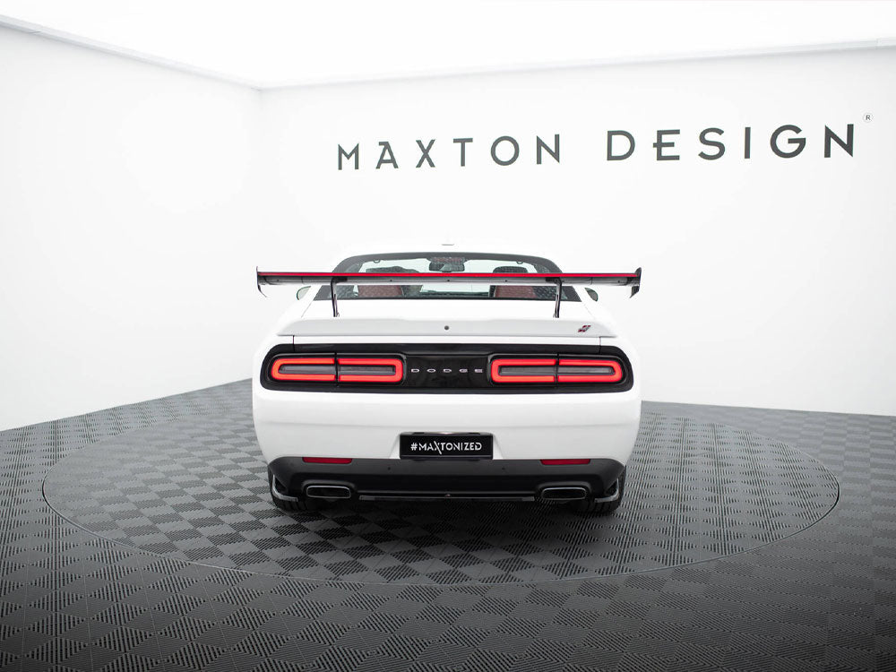 Carbon Spoiler + LED Dodge Challenger Mk3