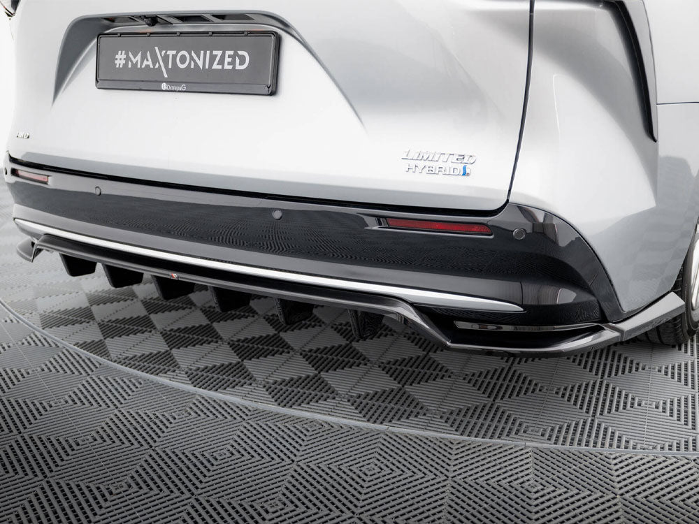 Rear Splitter (Vertical Bars) Toyota Sienna Mk4