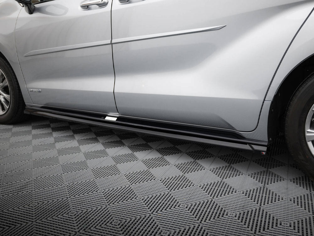 Side Skirts Diffusers Toyota Sienna Mk4