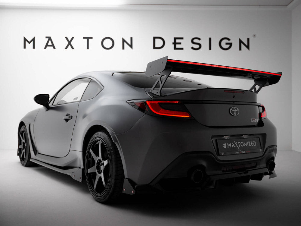 Carbon Spoiler With External Brackets Uprights + LED Toyota GR86