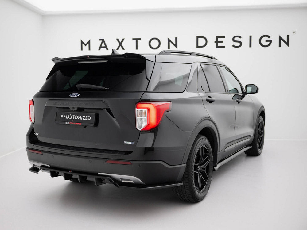 Rear Splitter (Vertical Bars) Ford Explorer XLT Mk6
