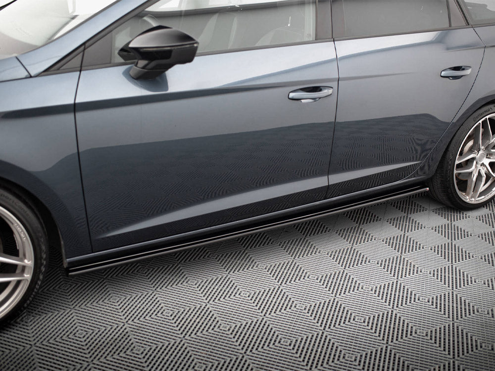 Side Skirts Diffusers V.1 Seat Leon Mk3 Cupra / FR Facelift
