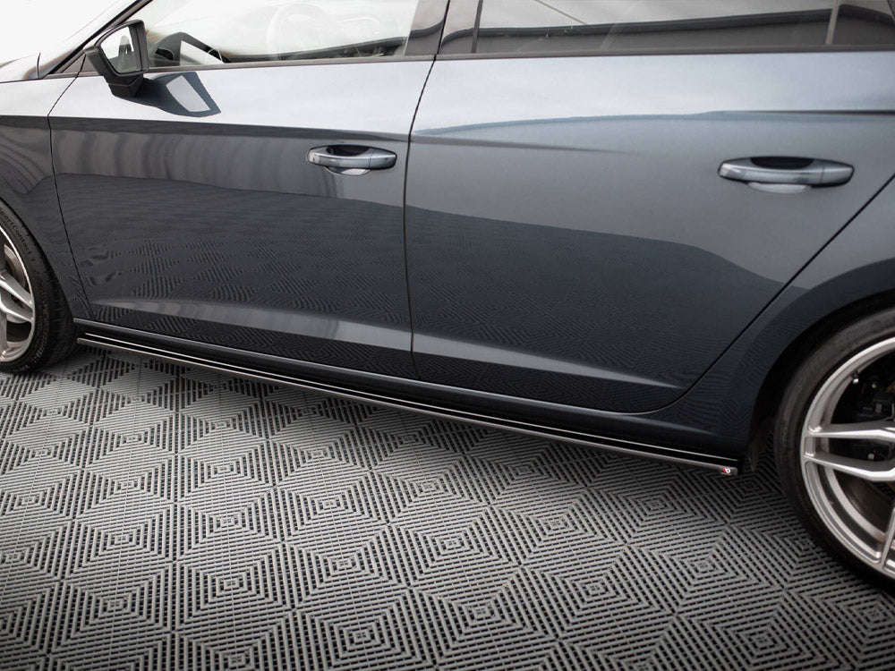 Side Skirts Diffusers V.1 Seat Leon Mk3 Cupra / FR Facelift