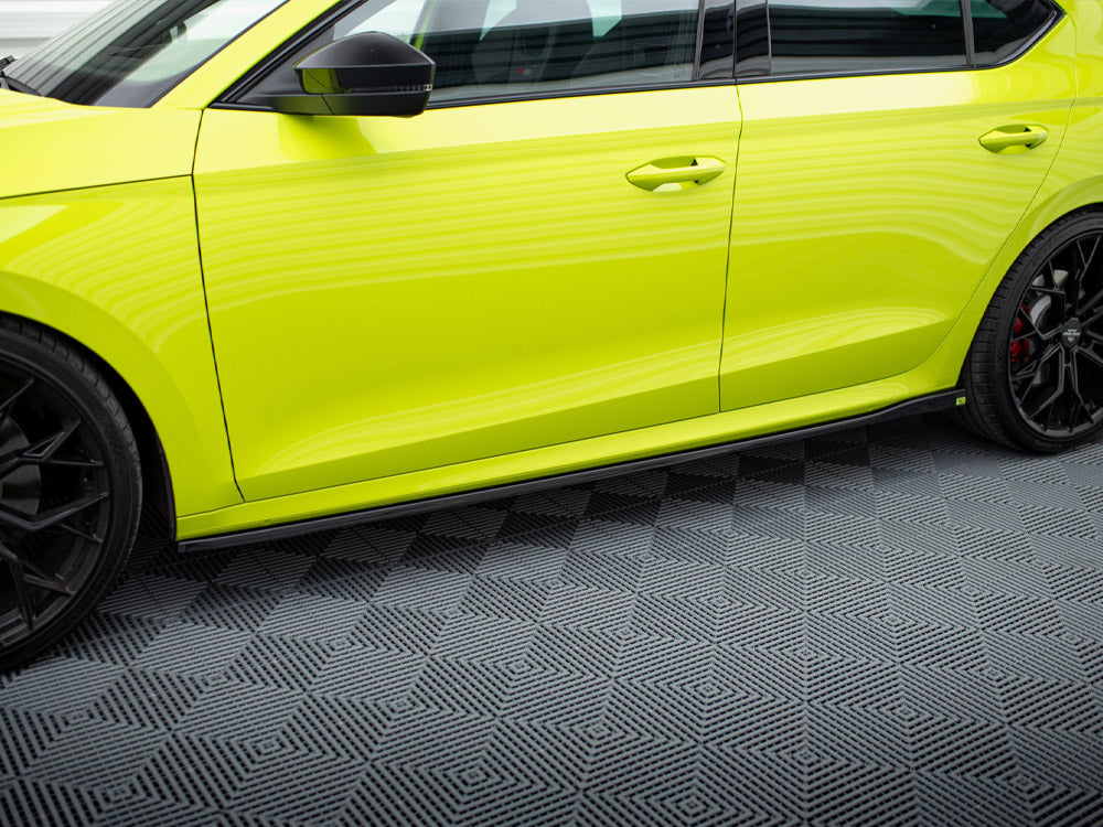 Full Body Kit Skoda Octavia RS Mk4