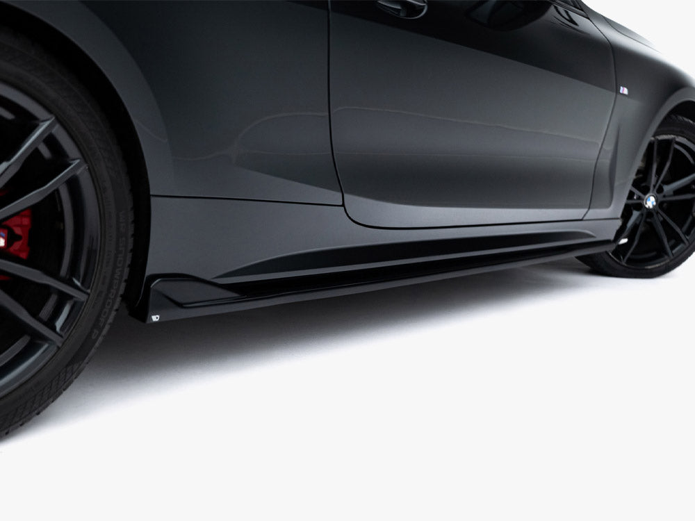 Side Skirts Diffusers V.2 BMW 4 M-Pack / M440i G22 / G23 / G22 Facelift / G23 Facelift