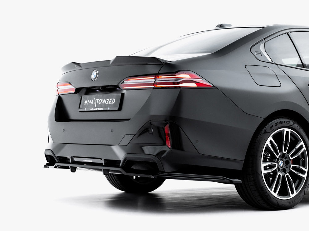 Rear Splitter (with Vertical Bars) V.1 BMW 5 / i5 M-Pack Sedan / Touring G60 / G61