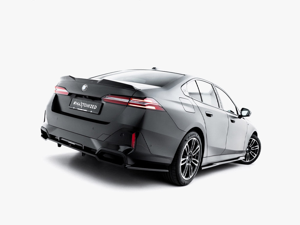 Rear Splitter (with Vertical Bars) V.2 BMW 5 / i5 M-Pack Sedan / Touring G60 / G61