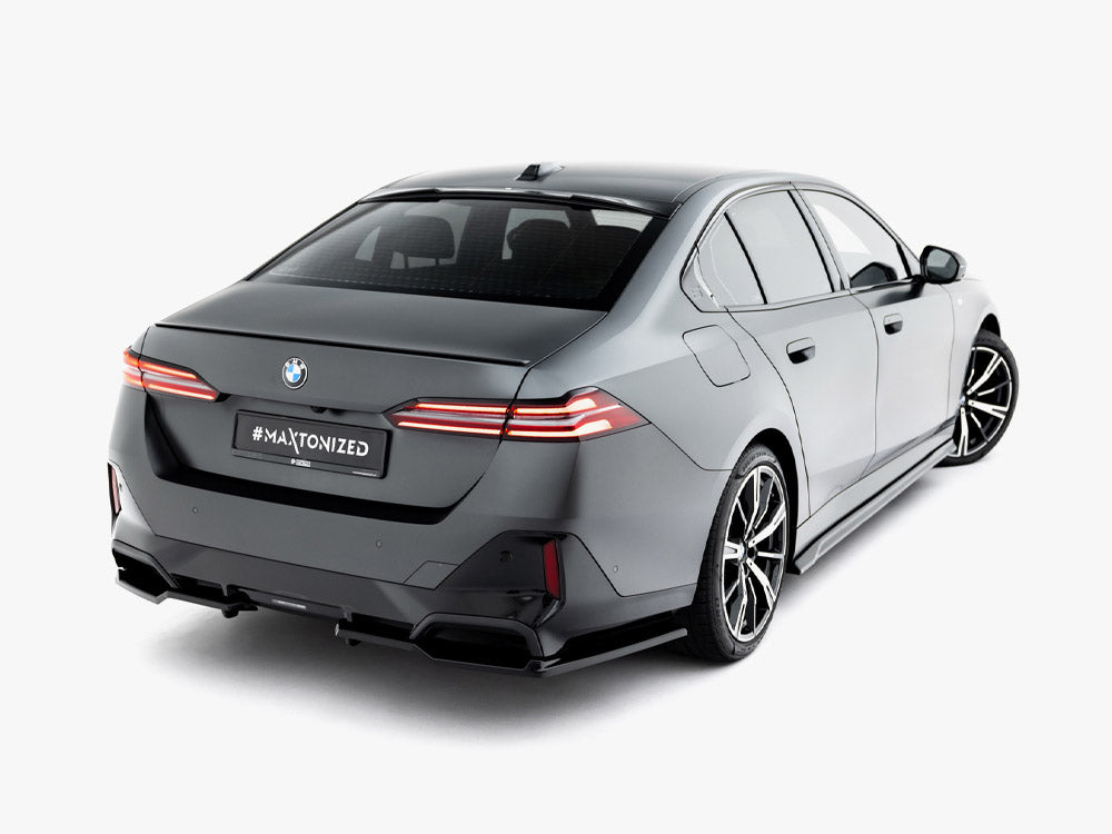 Rear Splitter (Vertical Bars) V.2 BMW 5 / i5 M-Pack Sedan / Touring G60 / G61