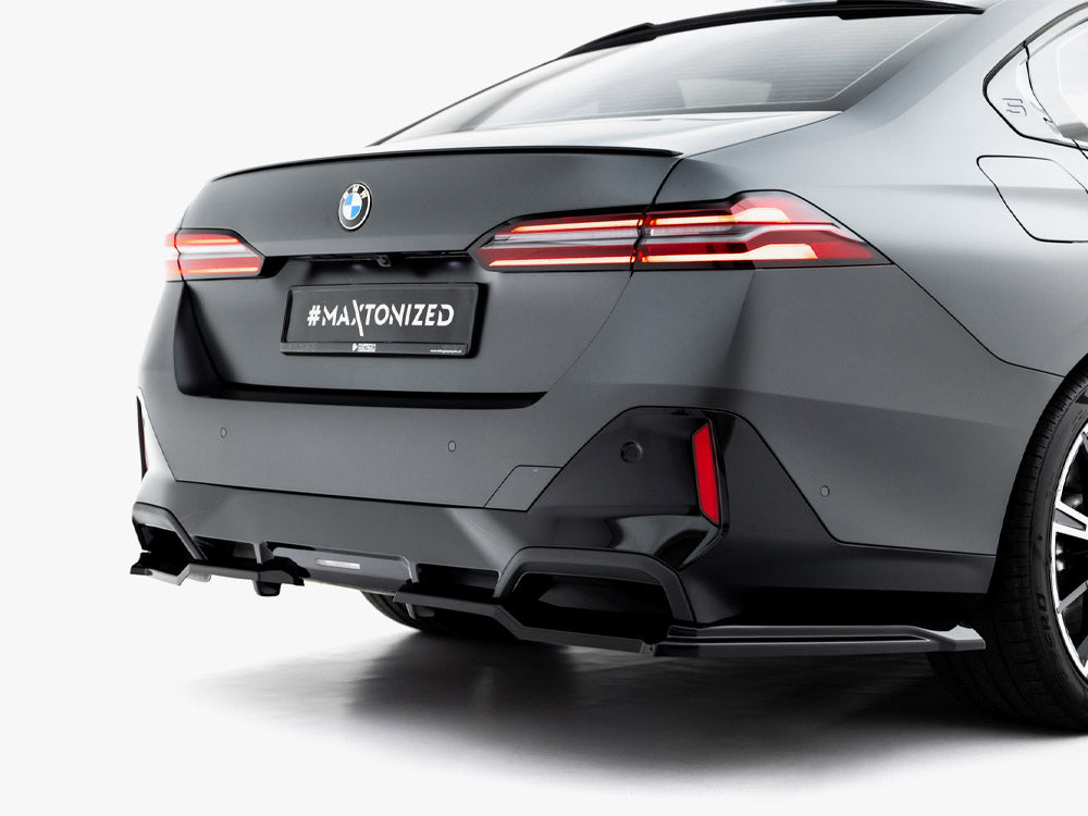 Rear Splitter (Vertical Bars) V.1 BMW 5 / i5 M-Pack Sedan / Touring G60 / G61