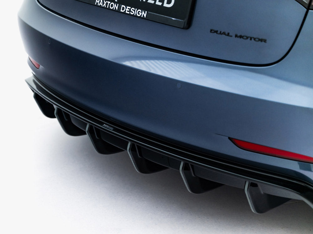 Rear Valance V.2 Tesla Model 3