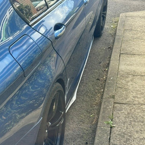 A Style Universal Carbon Fibre Side Skirts