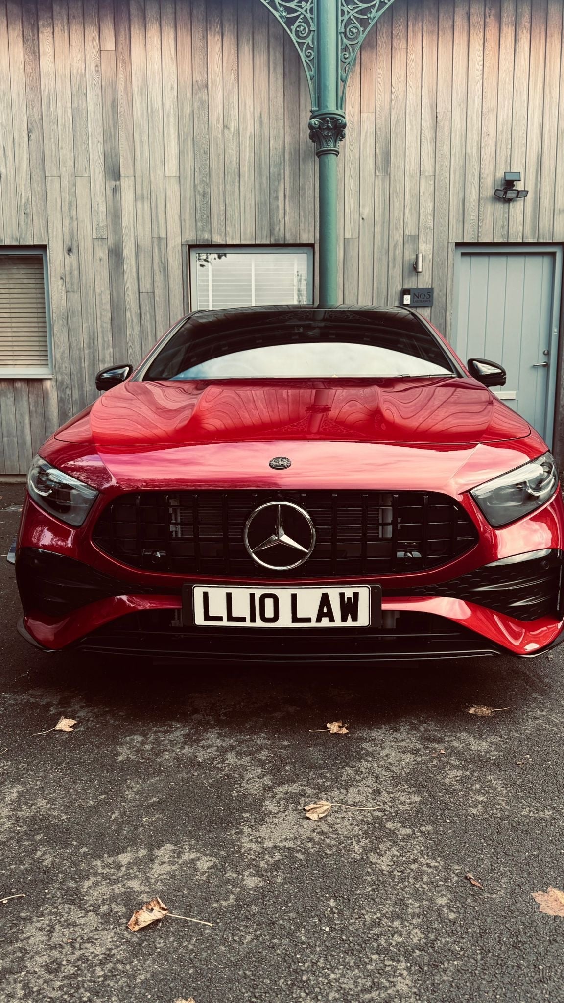 Mercedes W177A35 LCI Panamericana Grille Gloss Black & Chrome