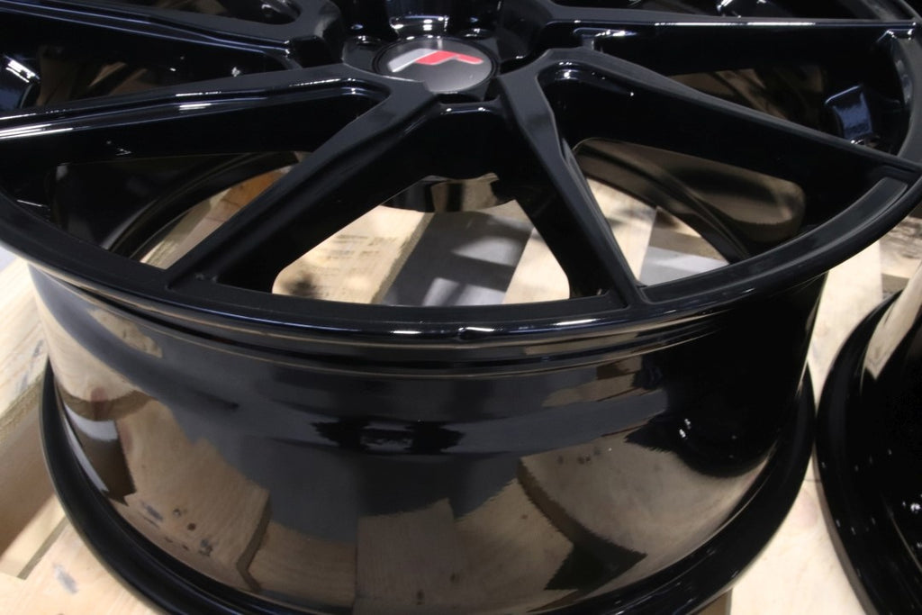 Set of JR36 19x8,5 ET40 + 19x8,5 ET25 5x112 Gloss Black