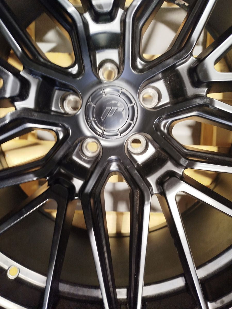 Set of JR38 21x9 ET35 + 21x9,5 ET35 5x112 Matt Black