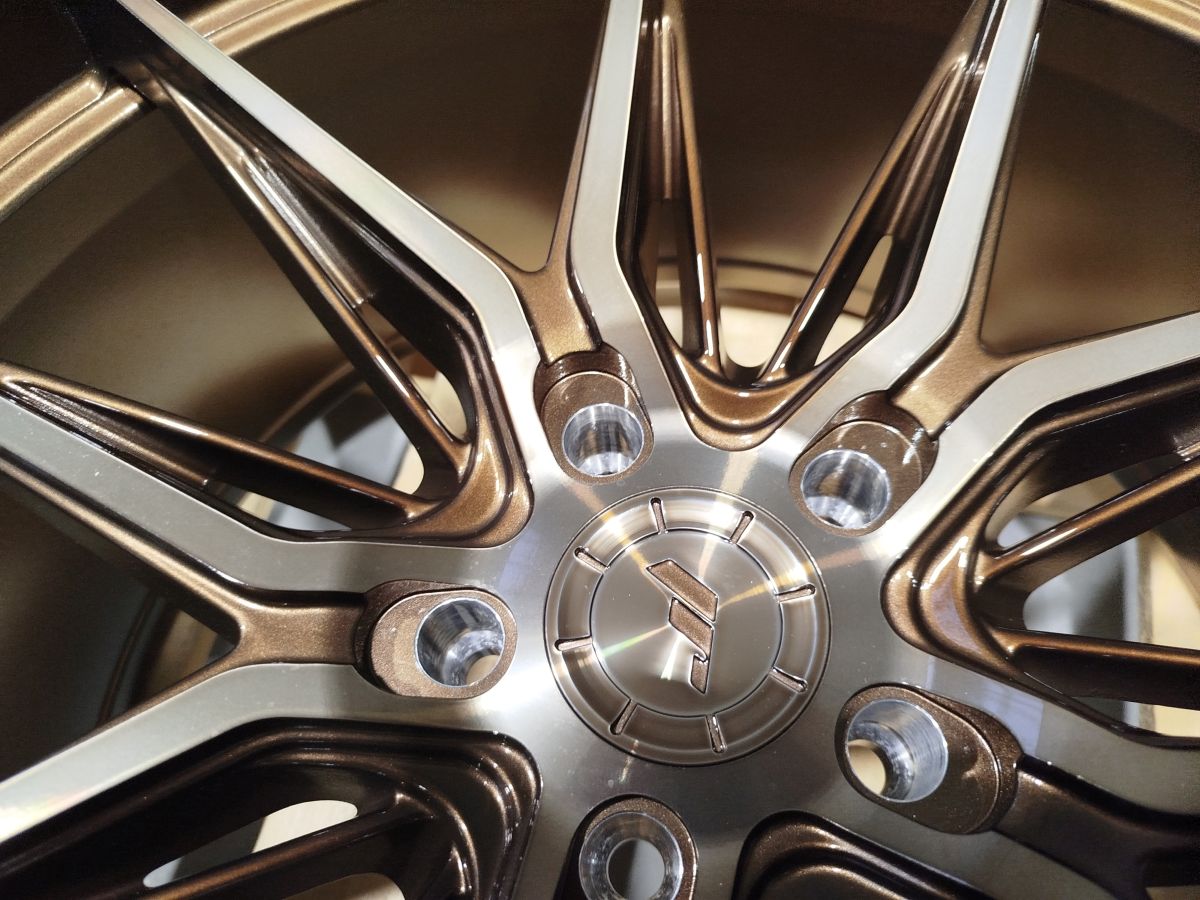Set of JR44 21x9,5 ET25 + 21x10,5 ET28 5x112 Platinum Bronze