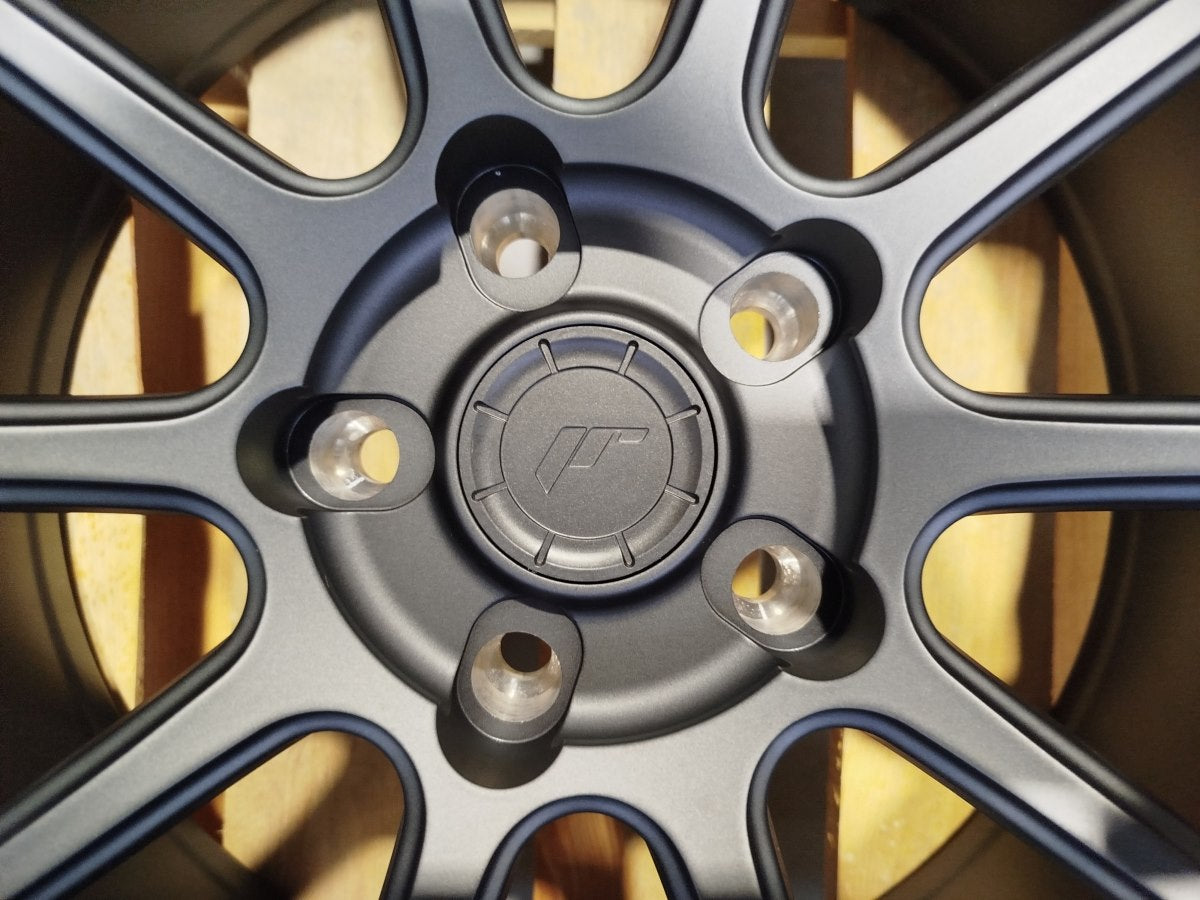 Set of SL04 18x8 ET20 5x114,3 Matt Gun Metal