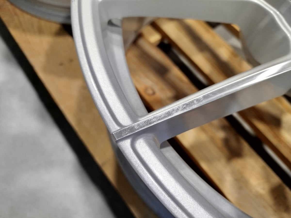 Set of JR30 20x8,5 ET35 5x115 Silver Machined Face