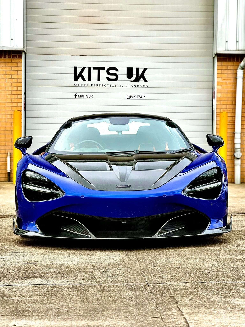 MCLAREN 720S CARBON FIBRE CT DESIGN HOOD