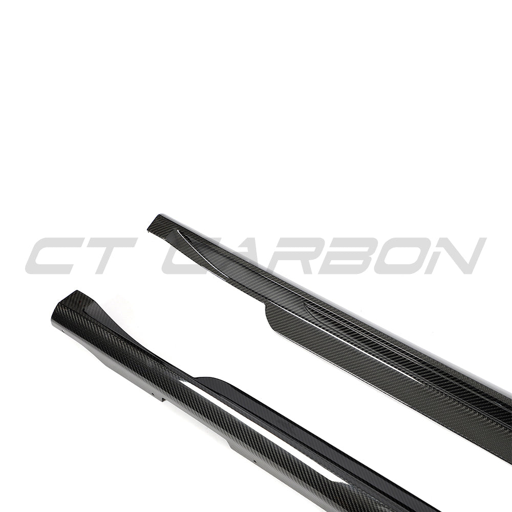 PORSCHE TAYCAN / TAYCAN 4 / TAYCAN 4S / TAYCAN GTS 2019+ CARBON FIBRE SIDE SKIRTS