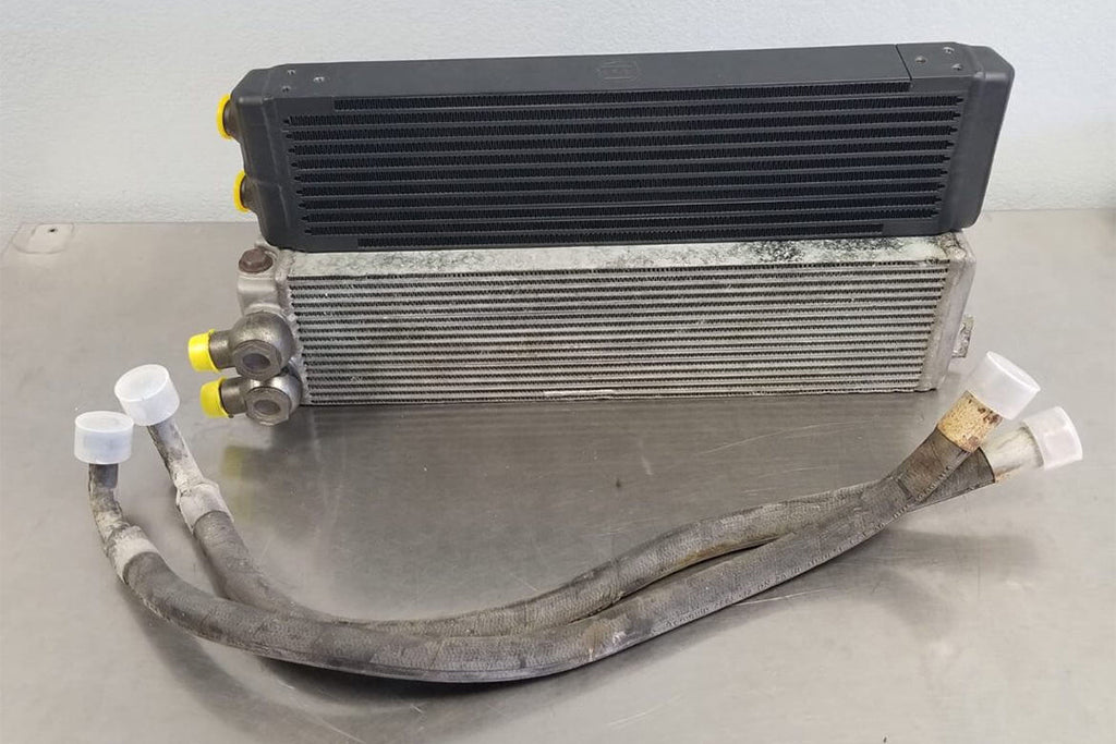 CSF Universal Dual-Pass Oil Cooler / IROC Porsche / M22x1.5 / 24L x 5.75H x 2.16W