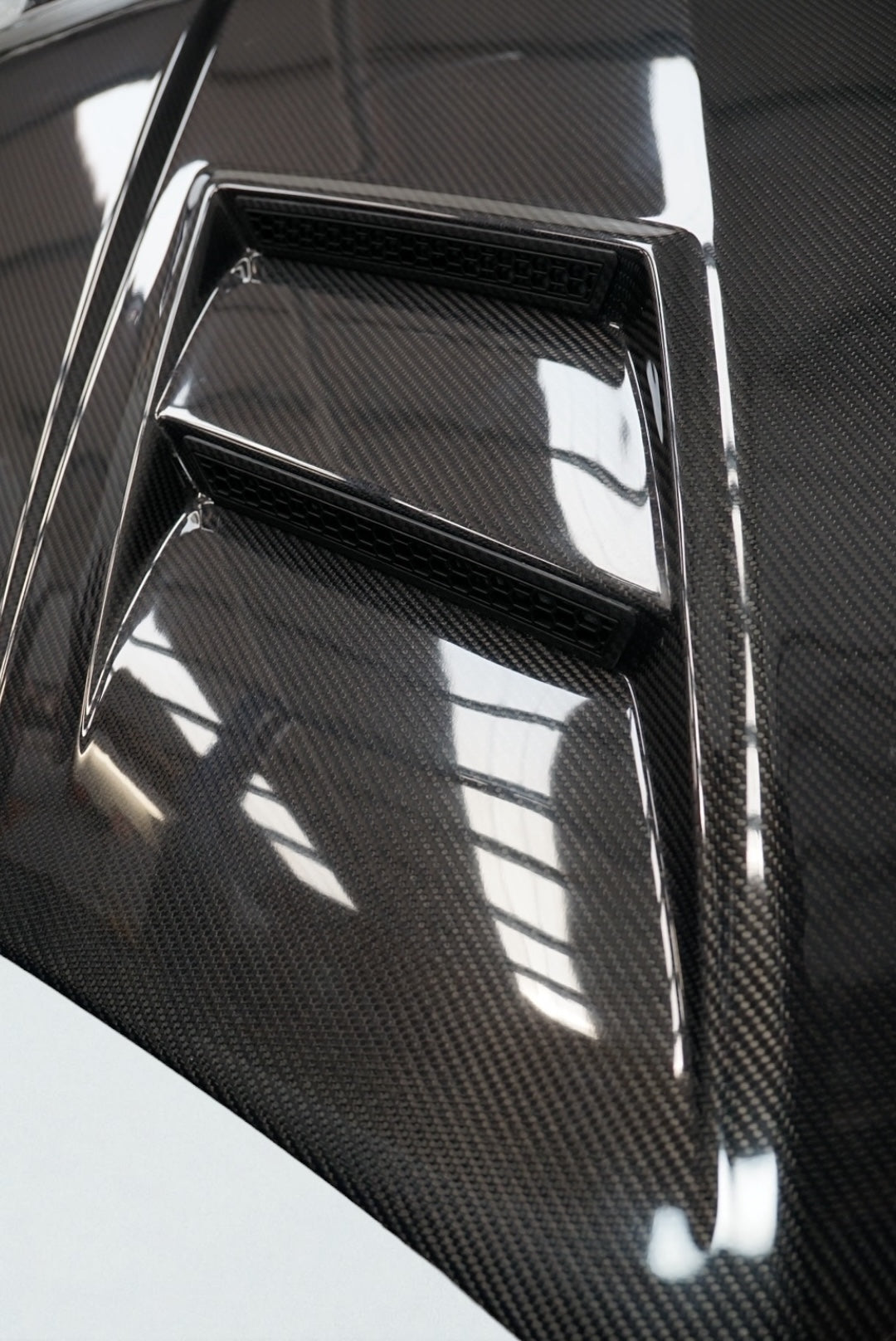 Volkswagen Polo MK5 V2 Genuine Carbon Fibre Bonnet (6R / 6C 09 - 17 Models) DIVERSION