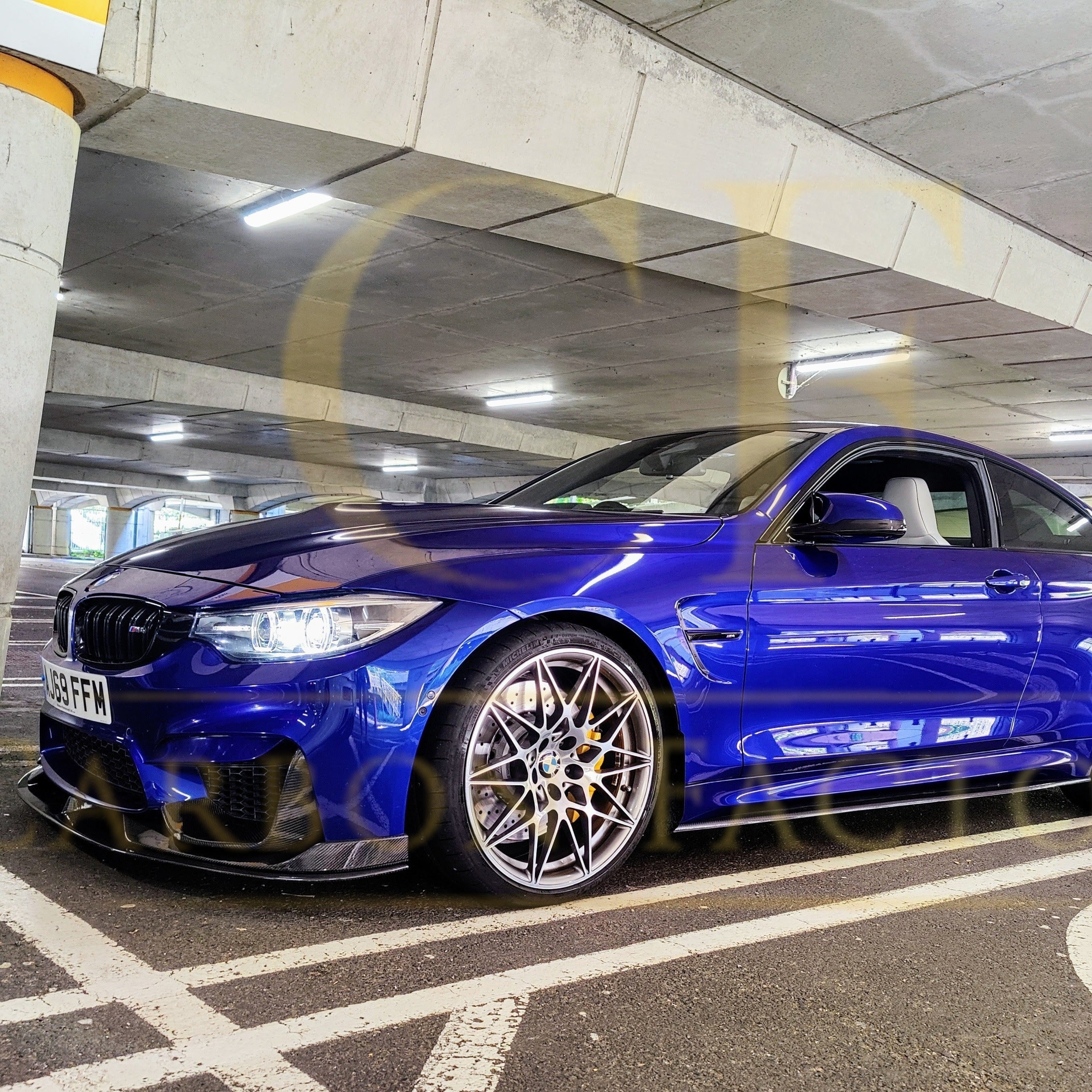AC Style Carbon Fibre Front Splitter for BMW F80 M3 F82 F83 M4 14-20