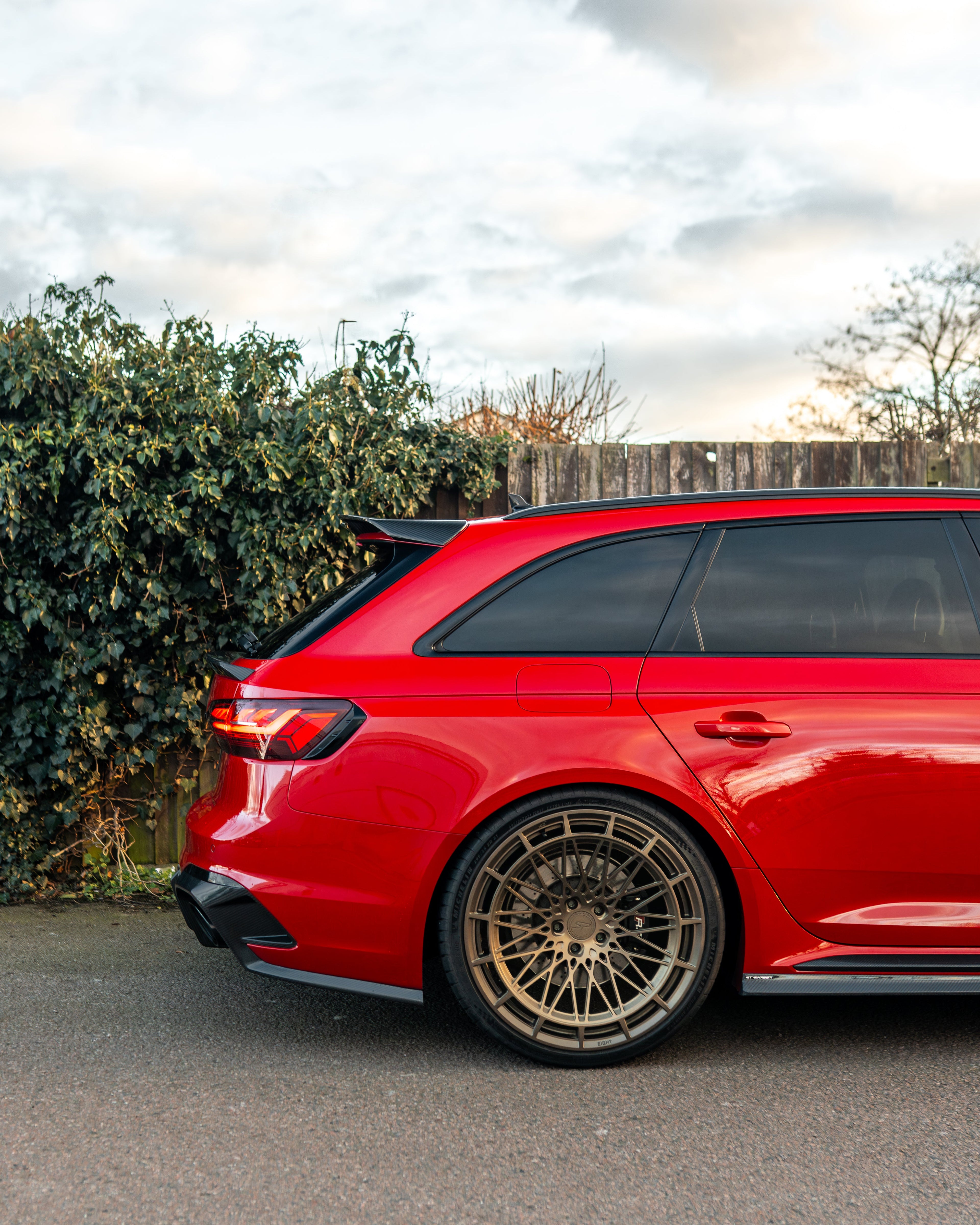 AUDI RS4 B9 & B9.5 2016-2024 CARBON FIBRE DIFFUSER - CT DESIGN