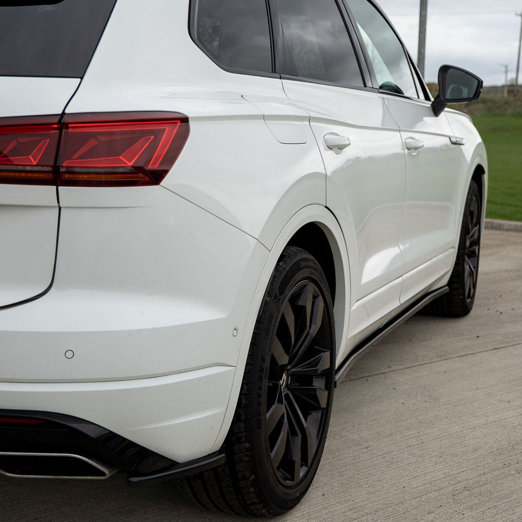 Aero Body Kit In Gloss Black For Volkswagen Touareg MK3 R Line 2018-2023