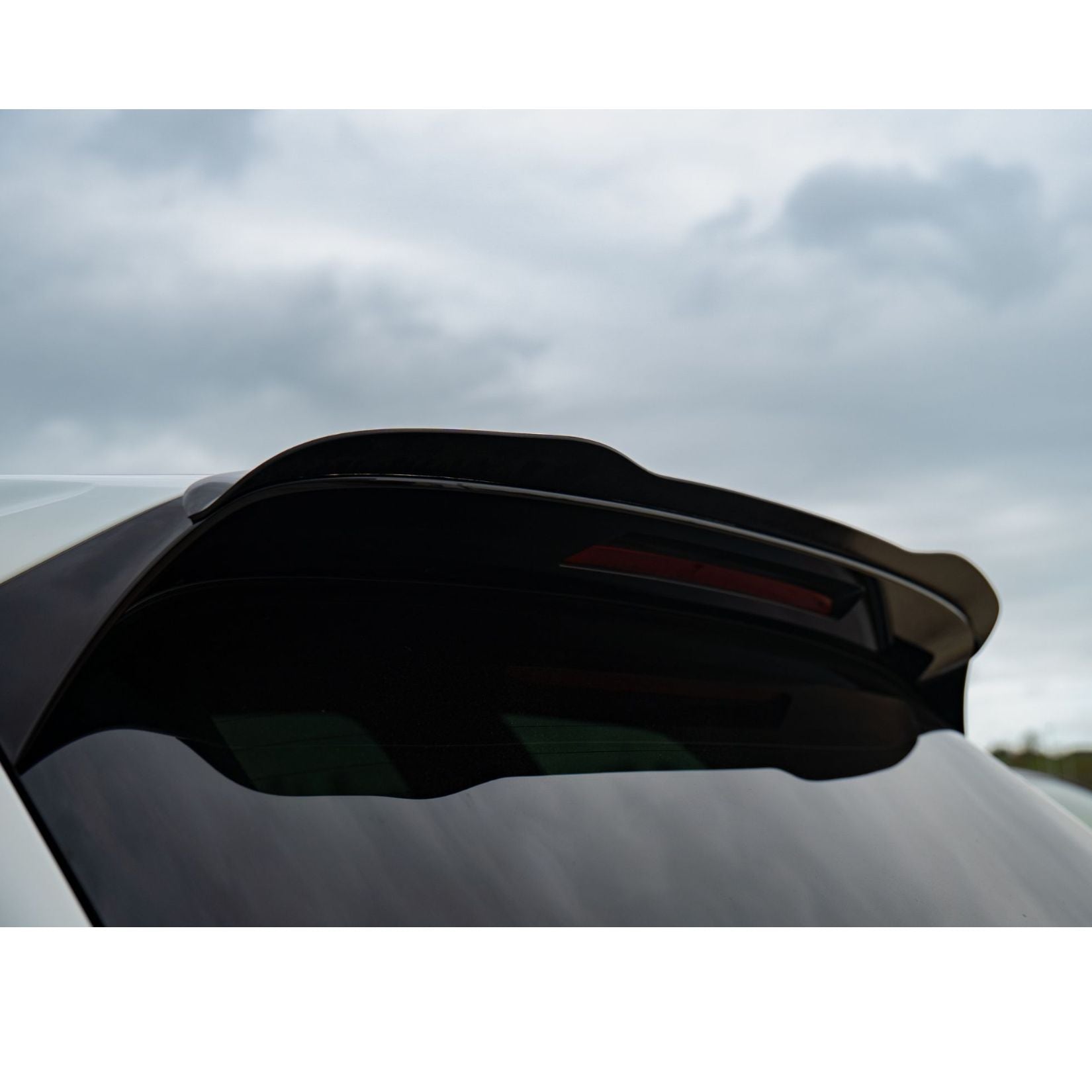 Aero Body Kit In Gloss Black For Volkswagen Touareg MK3 R Line 2018-2023