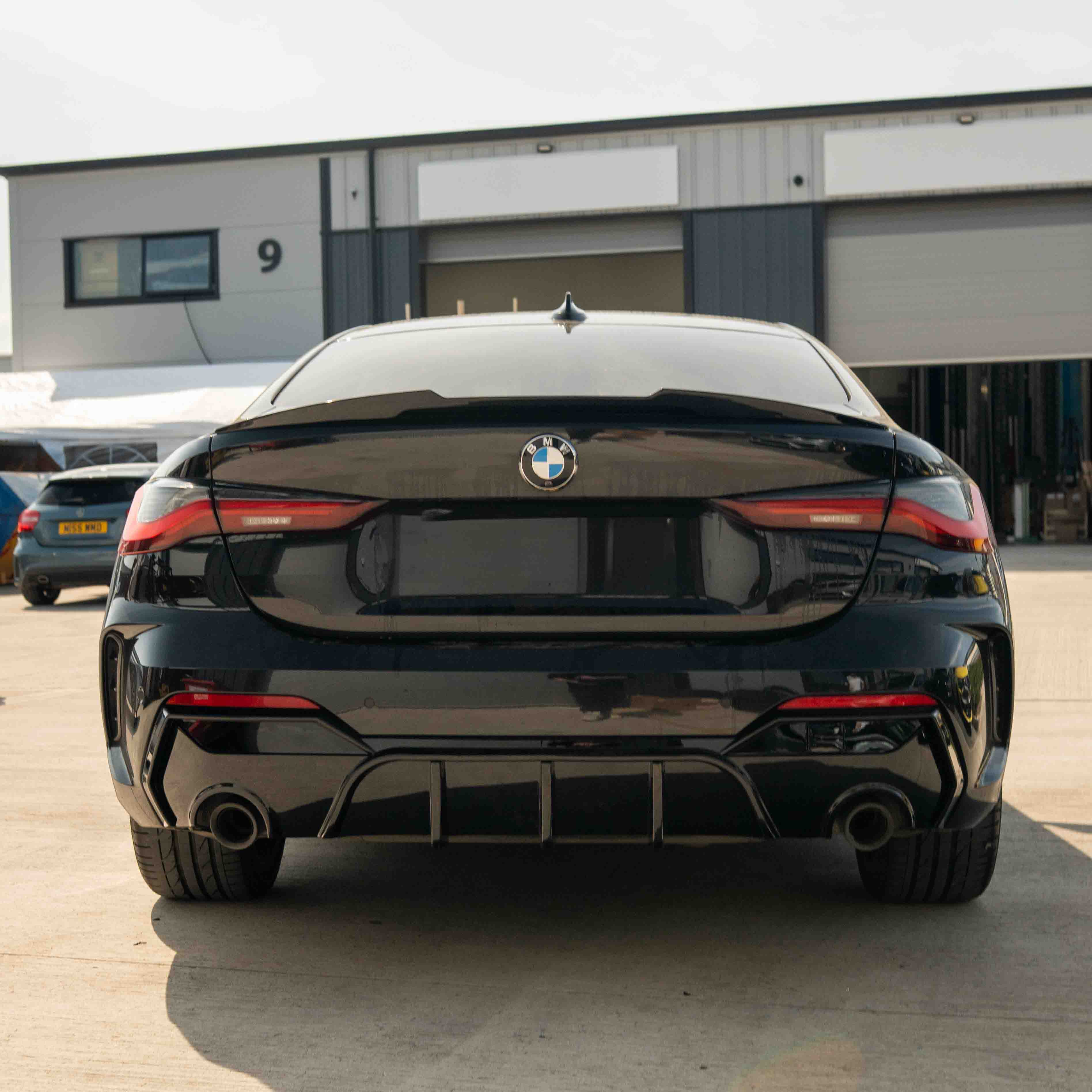 BMW G22/G23 4 SERIES 2020-2024 PRE LCI GLOSS BLACK ROUND TIP DIFFUSER