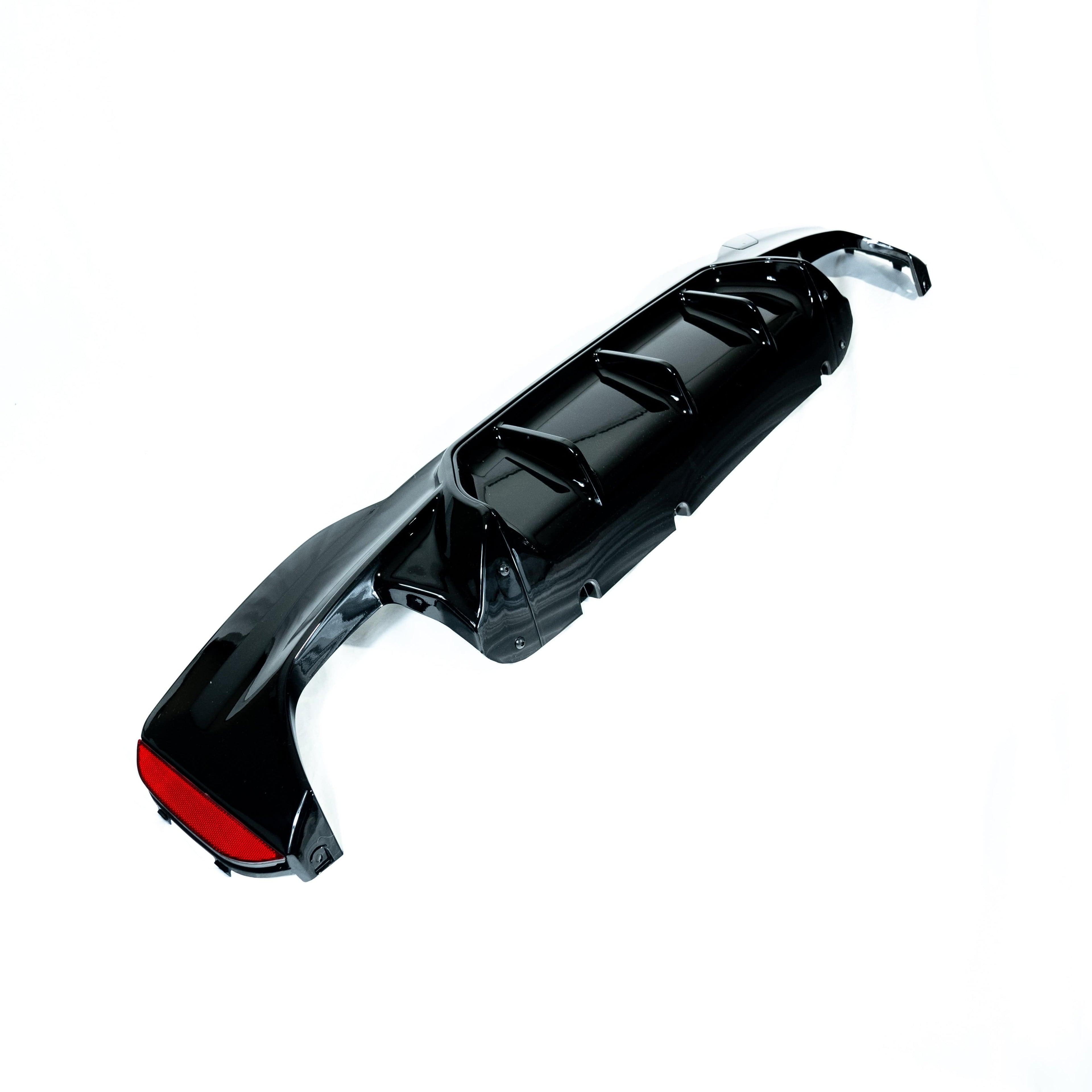 BMW 5 SERIES G30/G31 PRE LCI GLOSS BLACK DIFFUSER - V3
