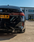 BMW 5 SERIES G60 & i5 2023+ GLOSS BLACK DIFFUSER