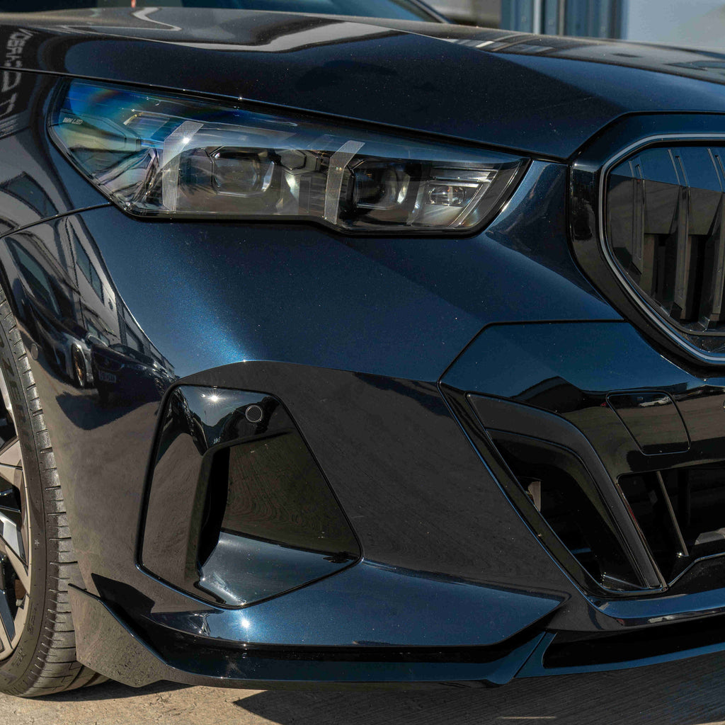 BMW 5 SERIES G60 & i5 2023+ GLOSS BLACK SPLITTER