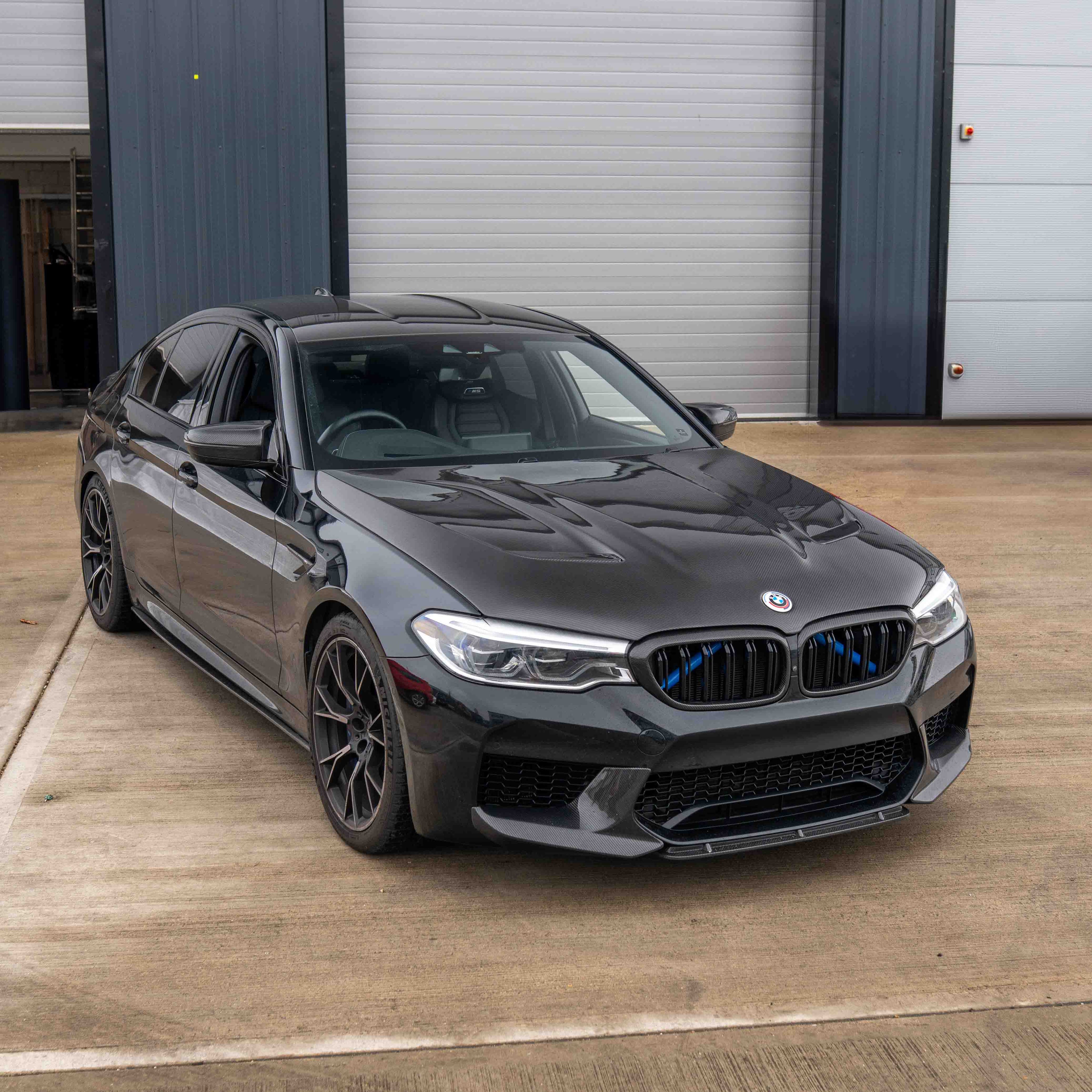 BMW F90 M5 & G30 5 SERIES CARBON FIBRE BONNET
