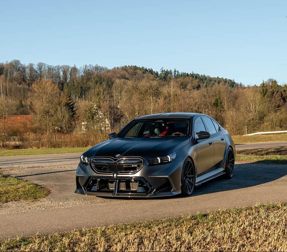 BMW G90 M5 CARBON FIBRE FULL KIT - CT DESIGN