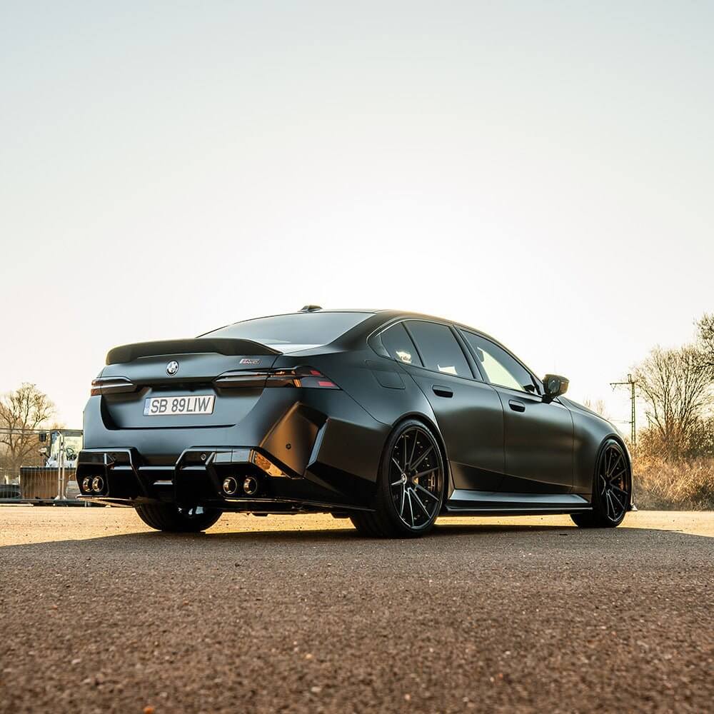 BMW G90/G99 M5 2024+ CARBON FIBRE DIFFUSER - CT DESIGN