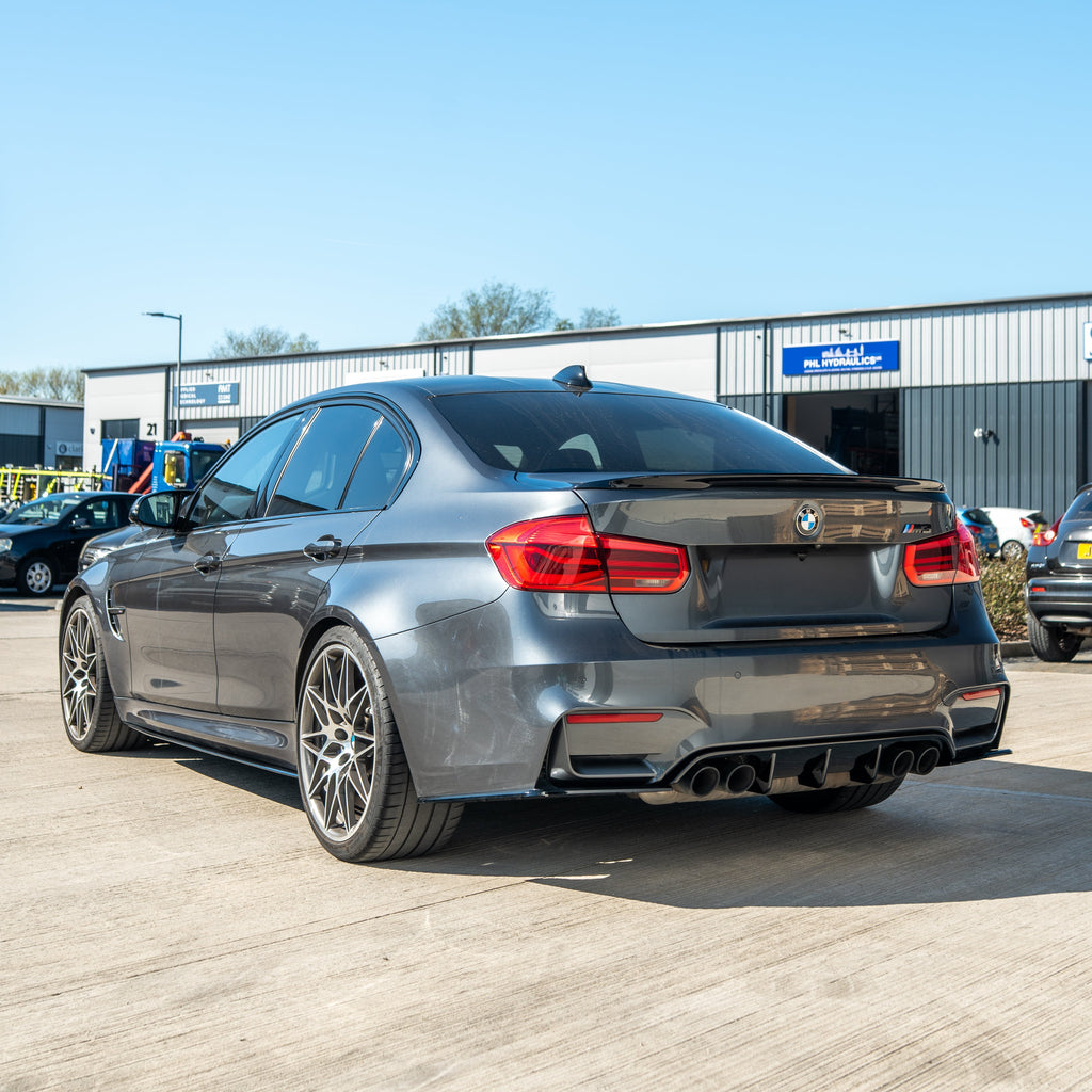 BMW M3/M4 F80/F82/F83 GLOSS BLACK SIDE SKIRTS