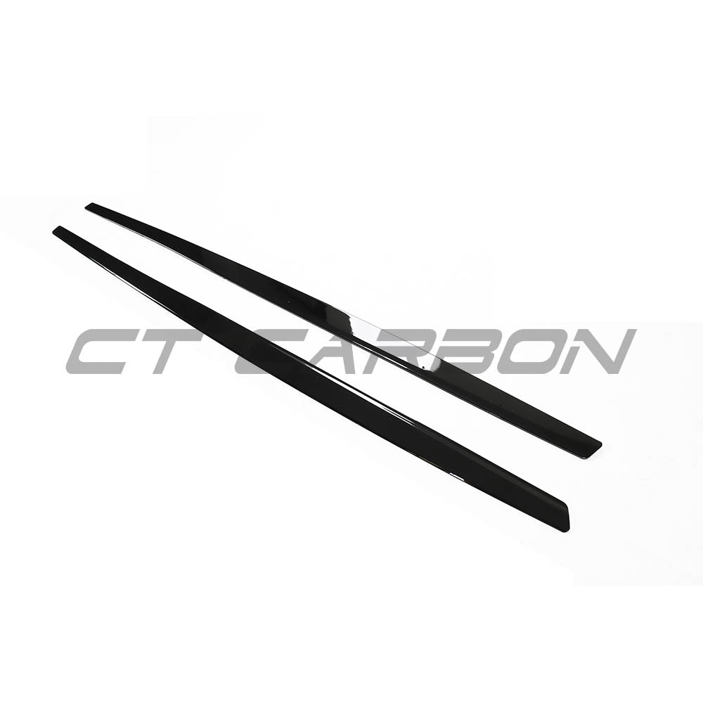 BMW M4 (F83) CONVERTIBLE FULL GLOSS BLACK KIT