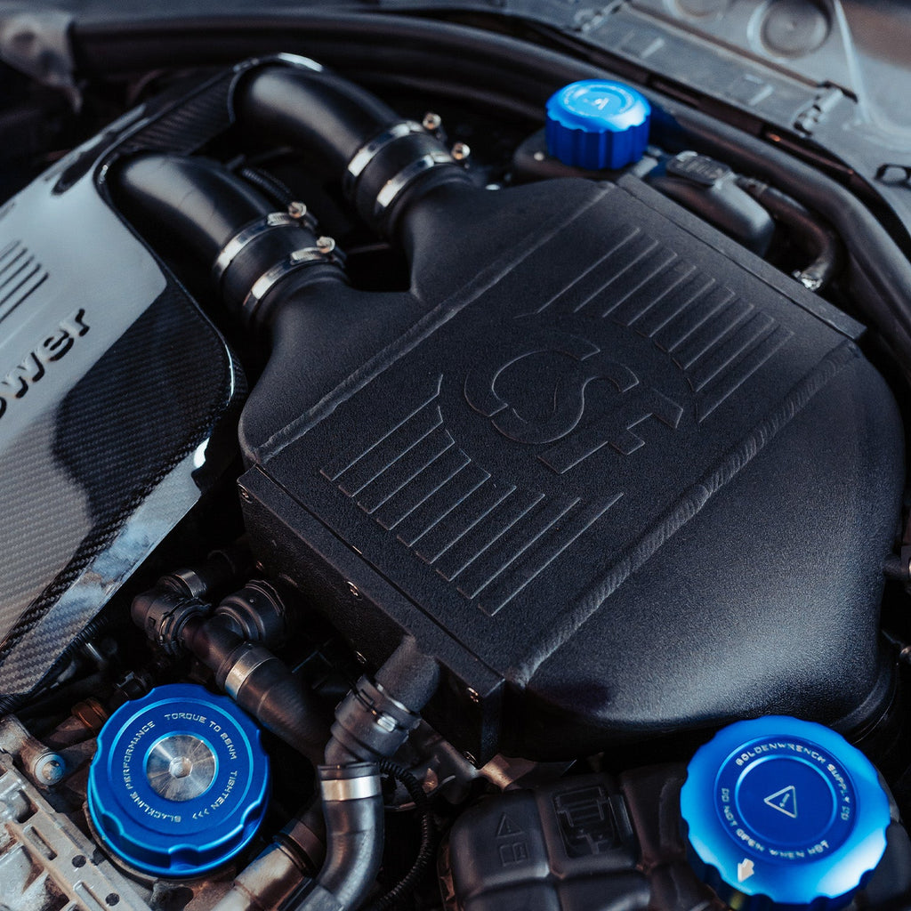 CSF BMW M3/M4/M2 Competition Race Top Mount Charge Cooler In Crinkle Black Finish (F80/F82/F83/F87)