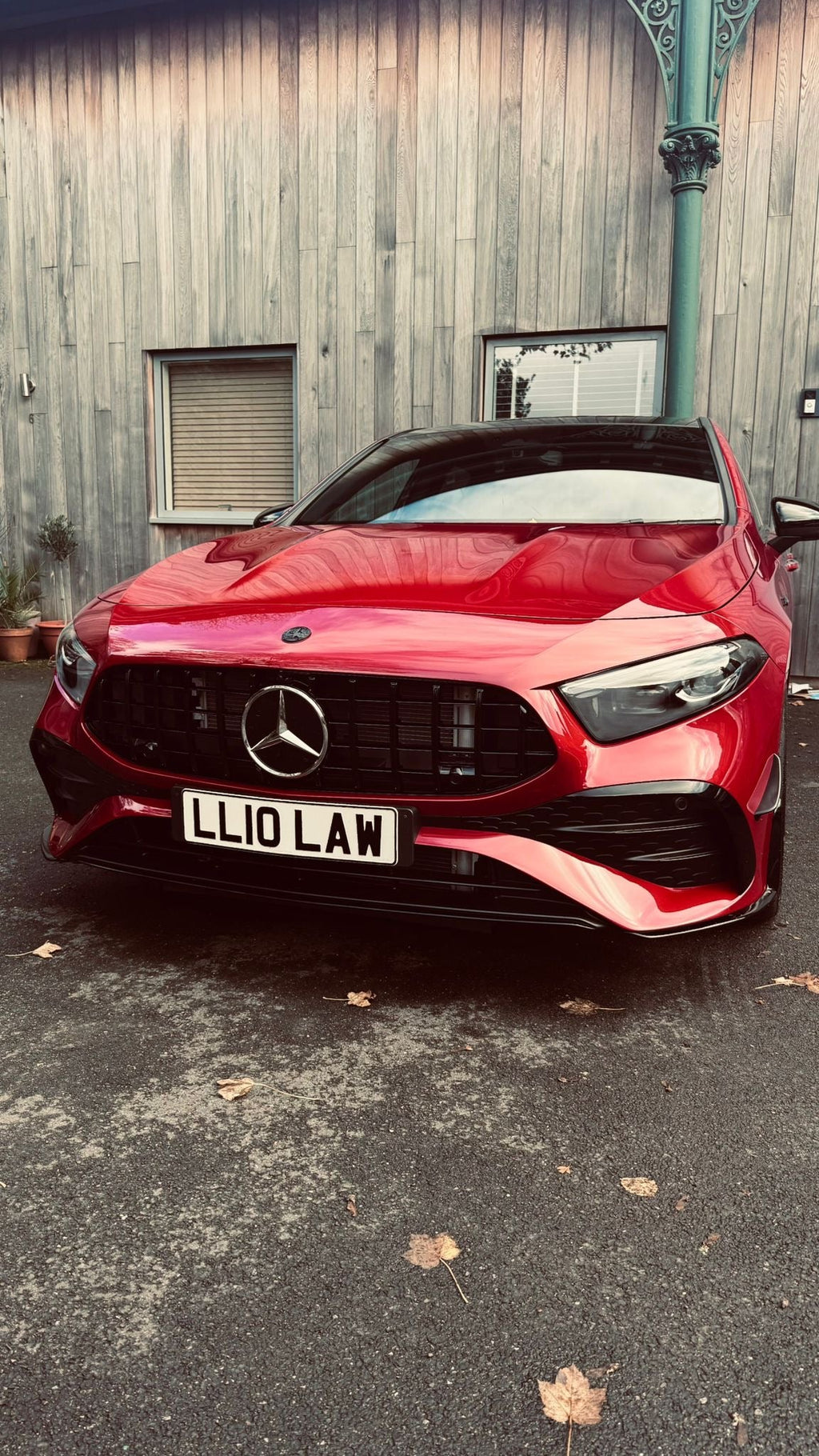 Mercedes W177A35 LCI Panamericana Grille Gloss Black & Chrome