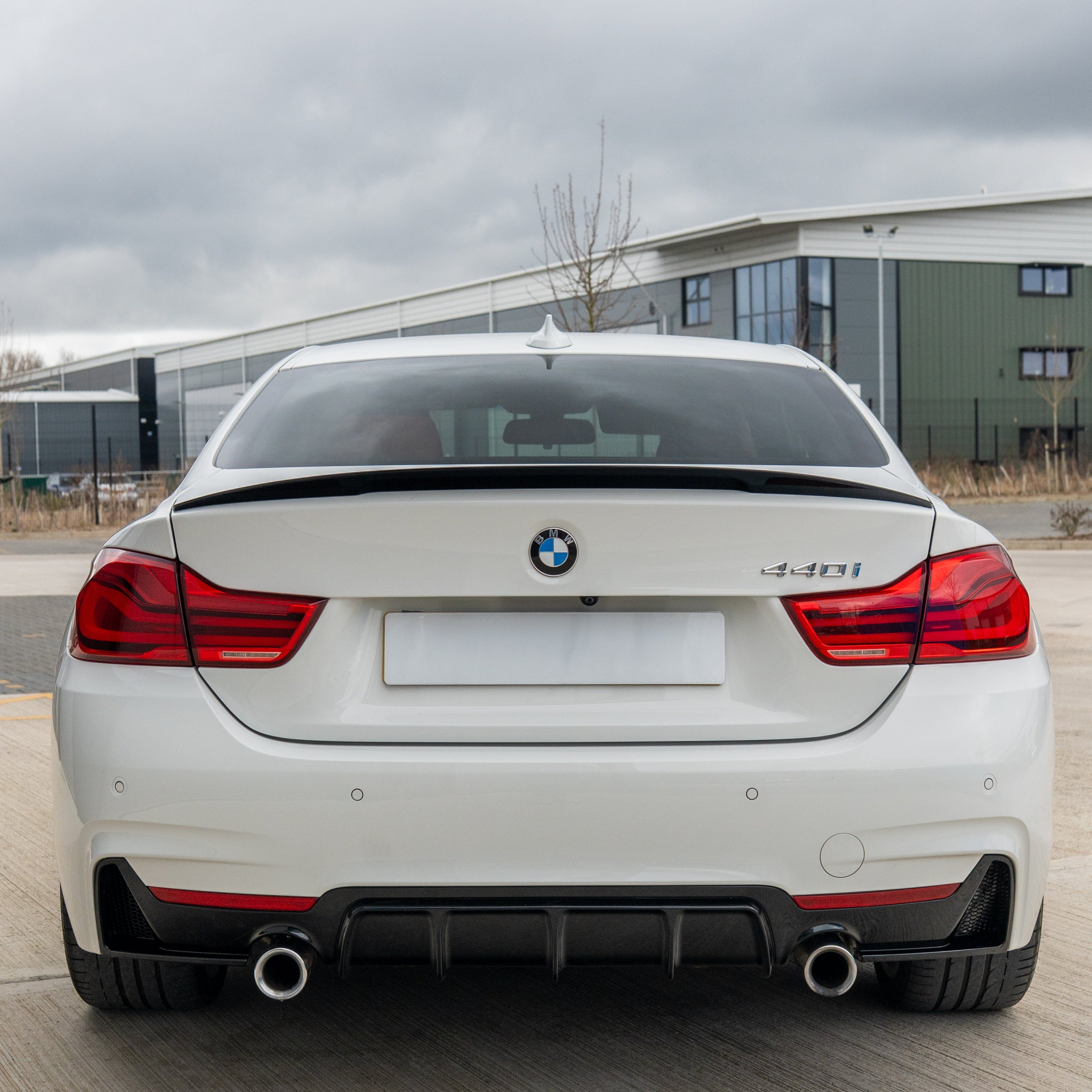 BMW 4 SERIES F32 2013-2020 GLOSS BLACK FULL KIT (DUAL EXHAUST) - V2