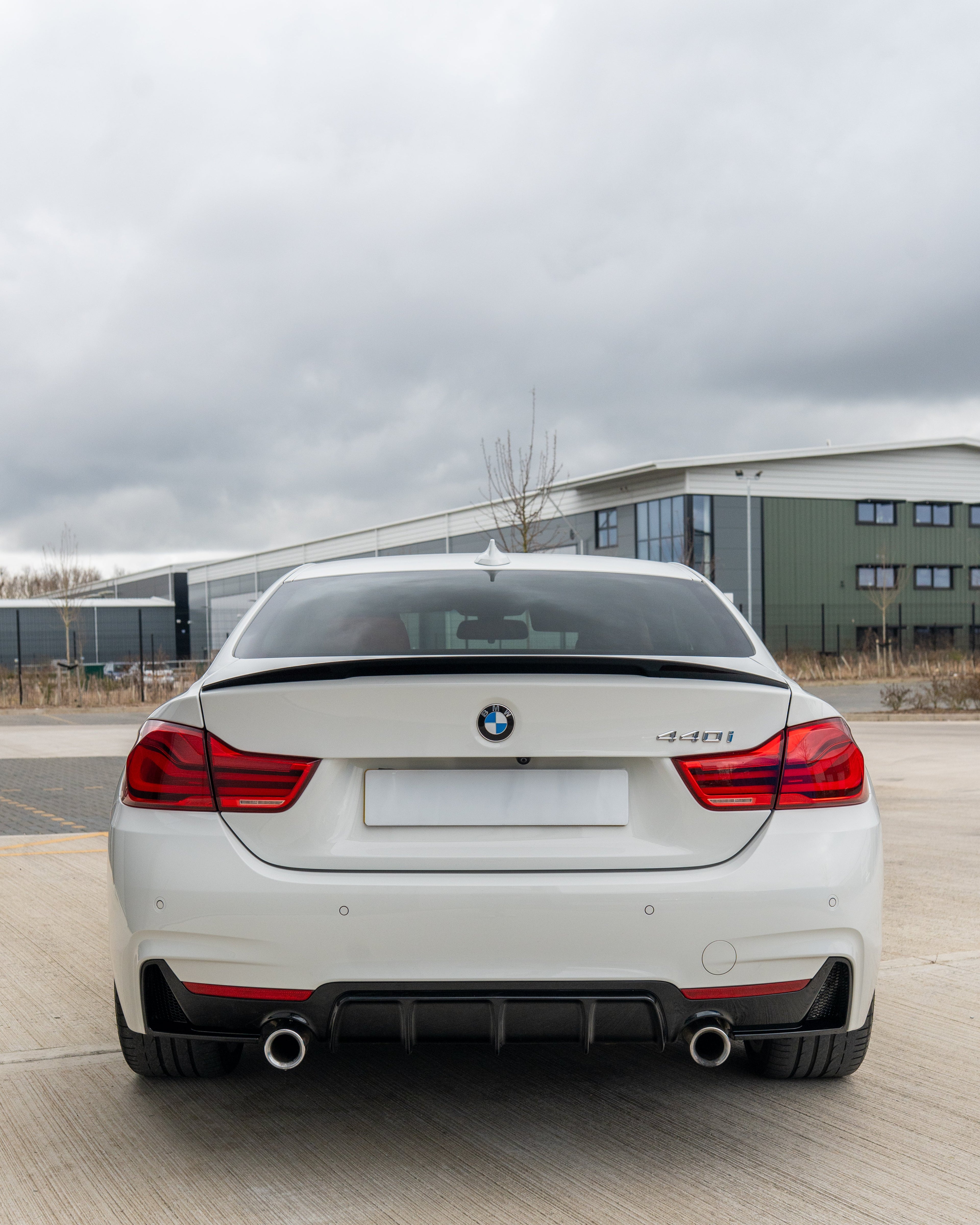 BMW 4 SERIES F32 2013-2020 GLOSS BLACK FULL KIT (DUAL EXHAUST) - V1