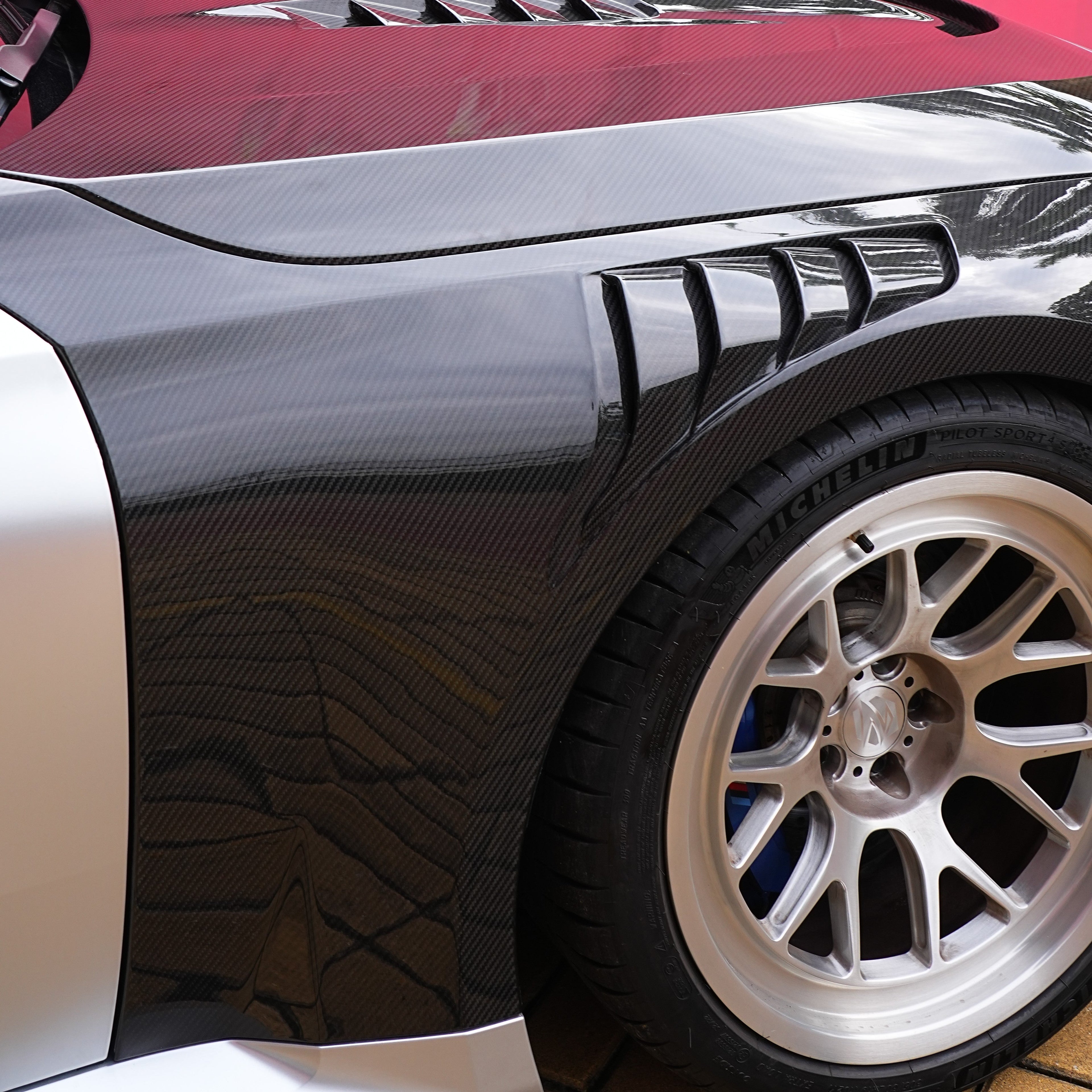 V Style Pre-Preg Carbon Fibre Front Wings Arches for BMW G87 M2 23-Present