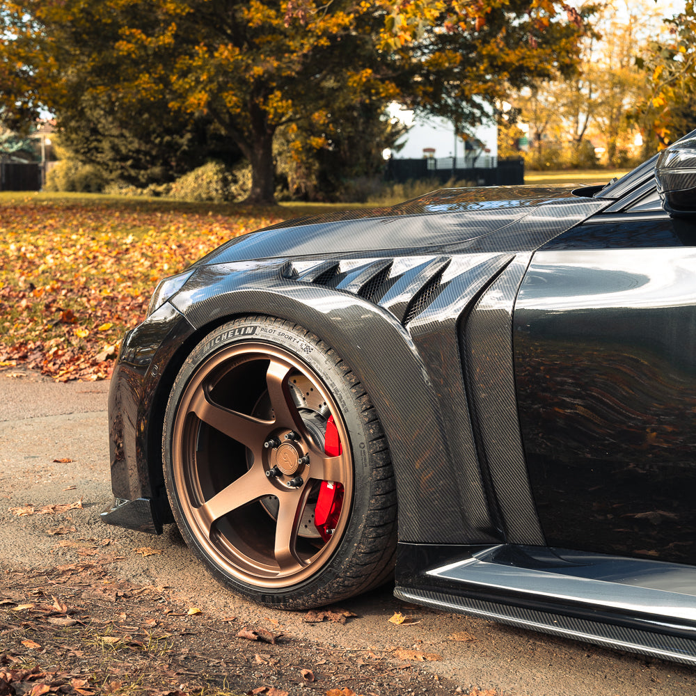 BMW G87 M2 CARBON FIBRE FRONT FENDERS/WINGS - CT DESIGN