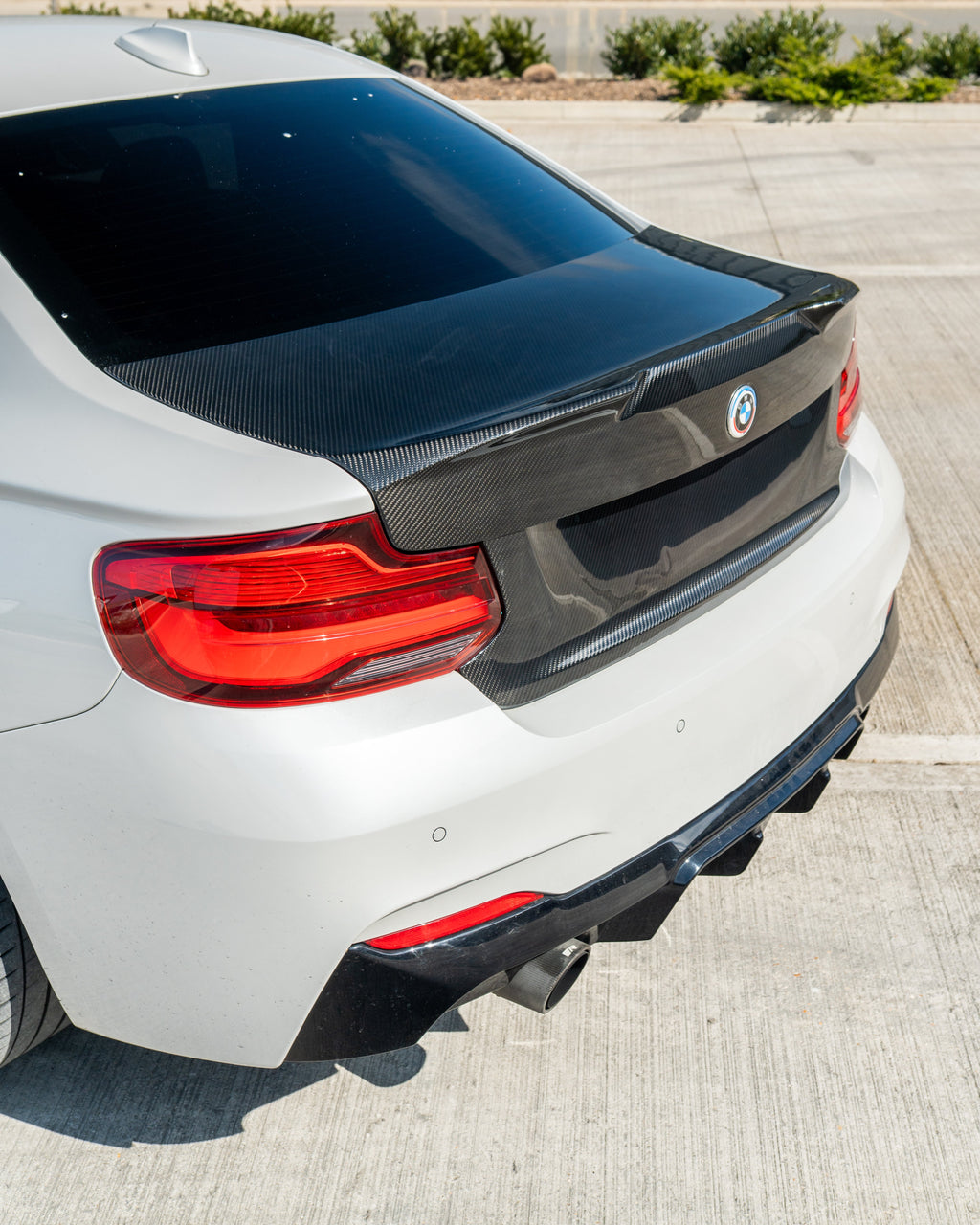 BMW M2 / M2C F87 & F22 2 SERIES CARBON FIBRE BOOTLID
