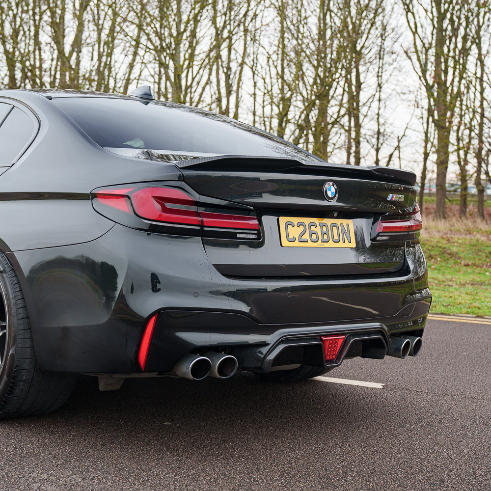 BMW M5 F90 2018-2024 PRE PREG CARBON FIBRE DIFFUSER - CS STYLE WITH LED