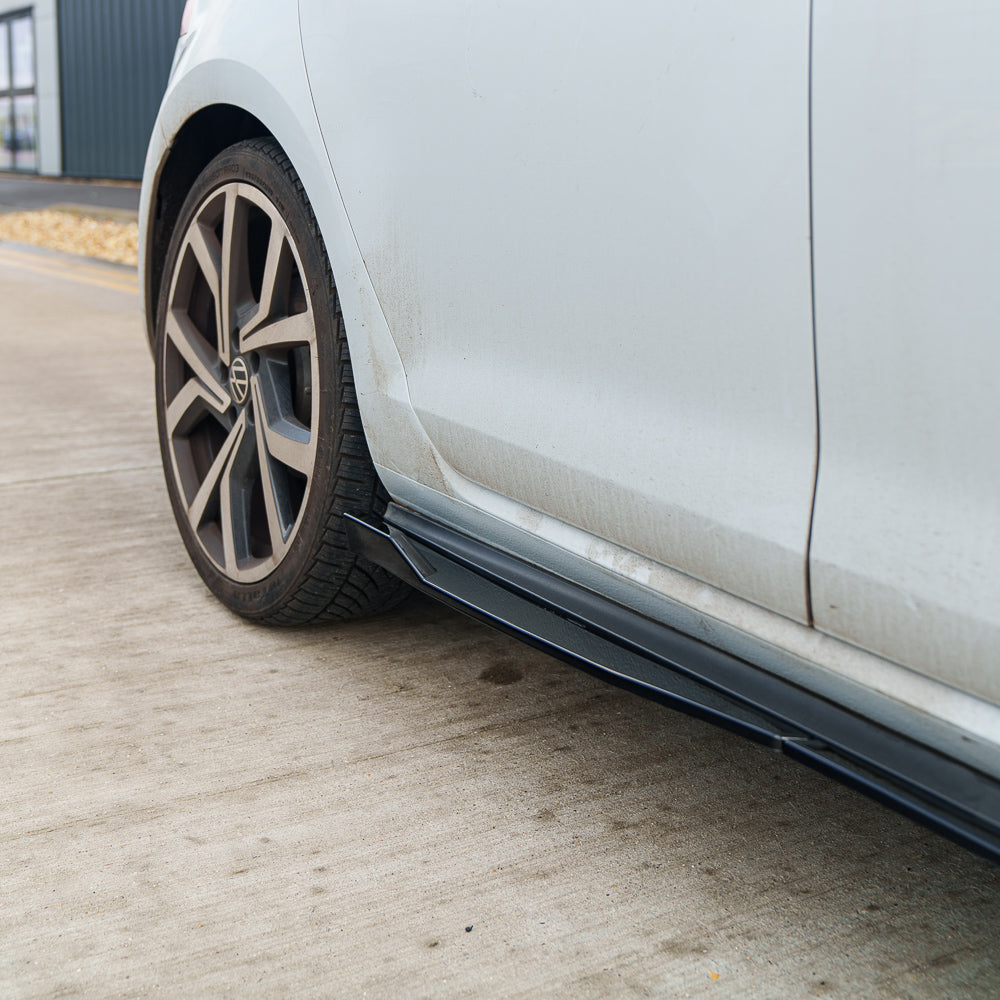 VOLKSWAGEN GOLF R/GTD/GTI MK7/7.5 2014-2020 GLOSS BLACK SIDE SKIRTS