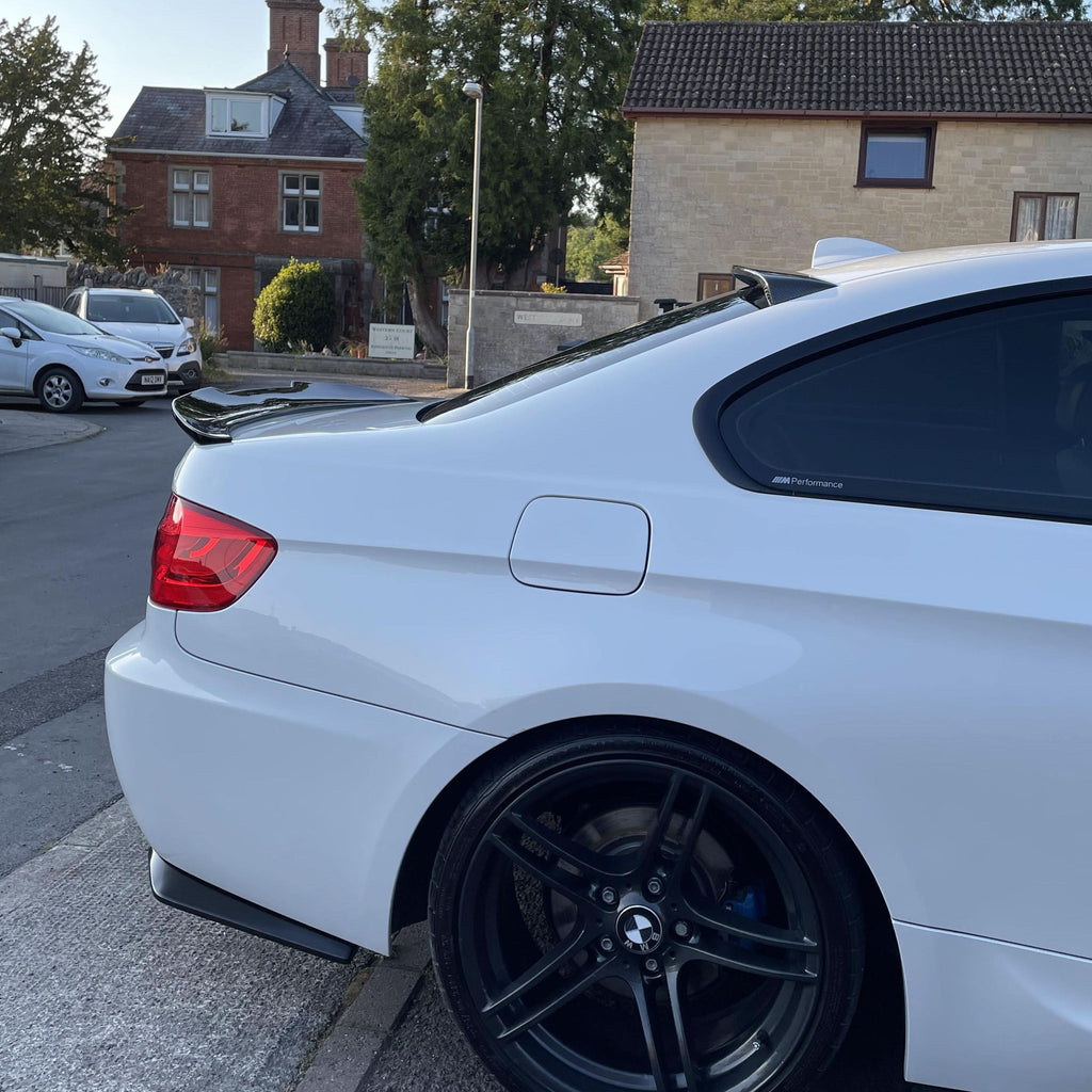 H Style Carbon Fibre Roof Spoiler for BMW 3 Series E92 Coupe inc M3 07-13