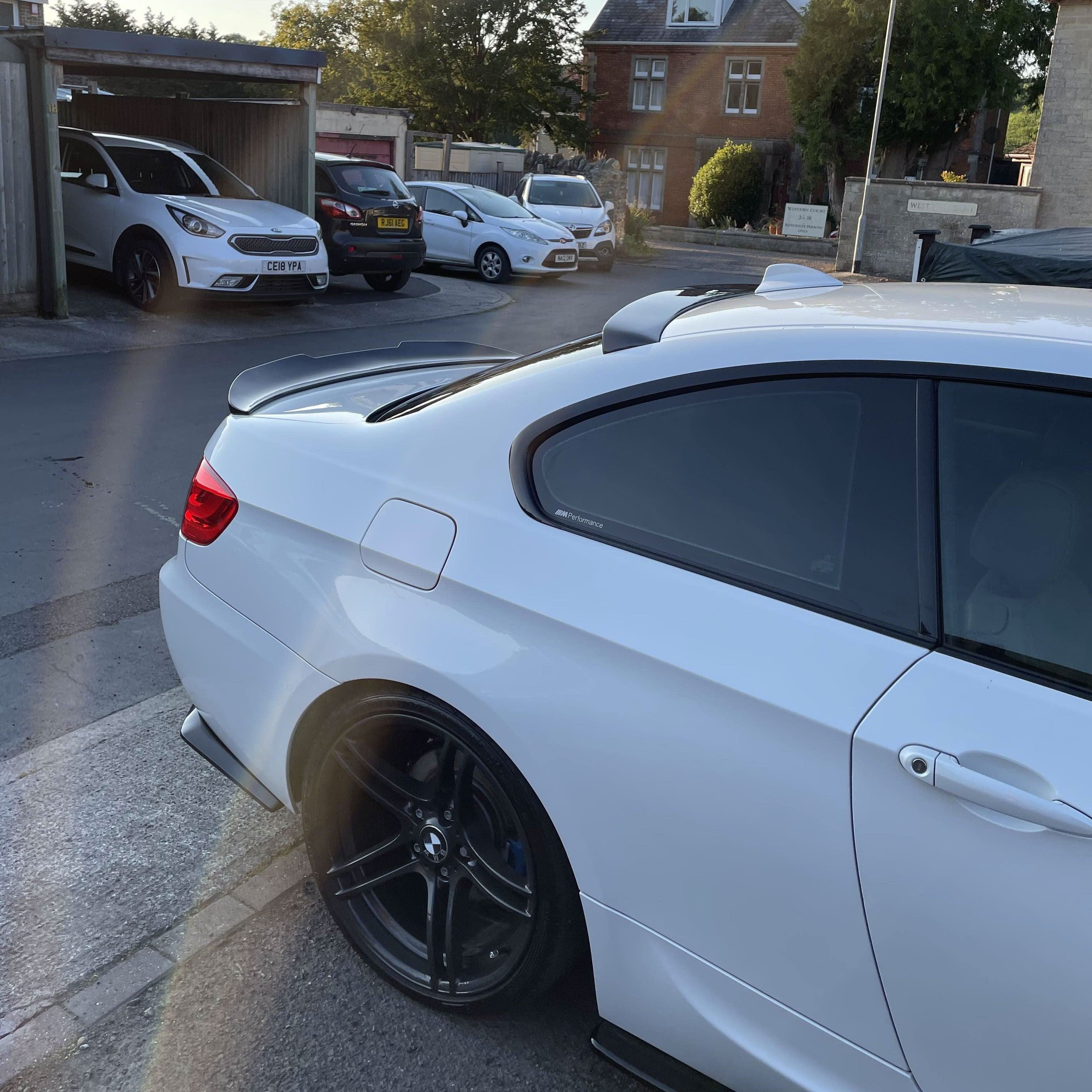 H Style Carbon Fibre Roof Spoiler for BMW 3 Series E92 Coupe inc M3 07-13