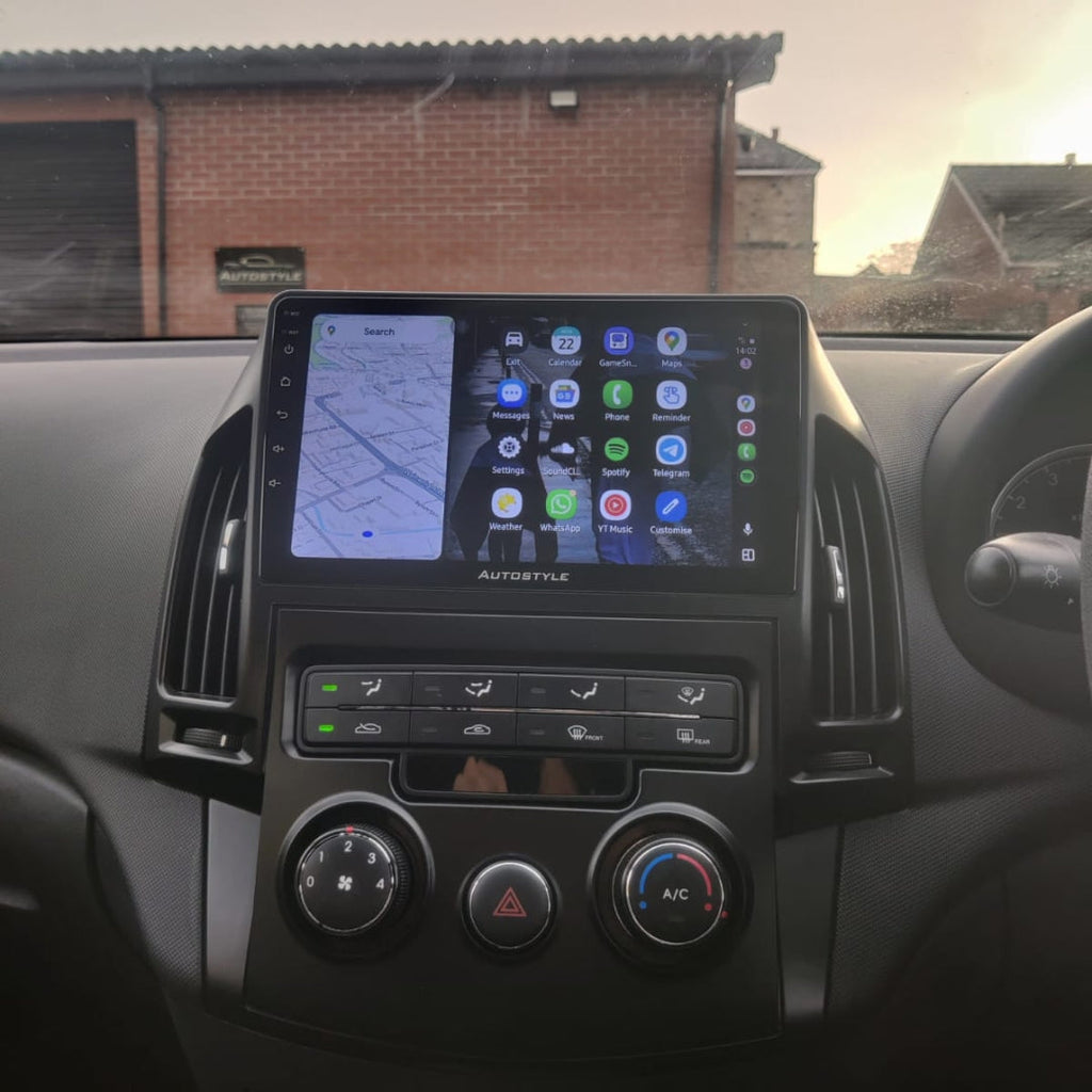 Hyundai i30 Apple Carplay / Android Auto 9" Stereo Upgrade (2008-2012)